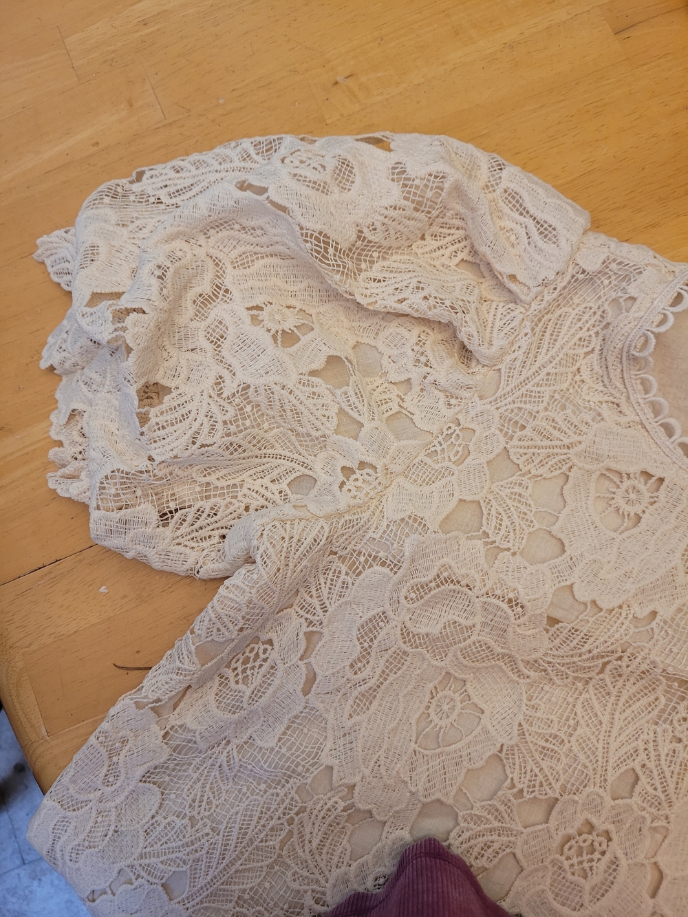 Umgee Cream Lace Puff Sleeve Dress - Picture 7 of 7